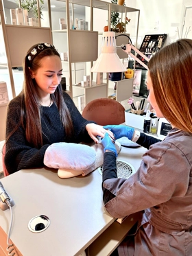 descrizione manicure con bagno di paraffina