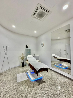 descrizione pedicure con smalto semipermanente